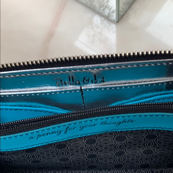 Stella & Dot Animal Print Wallet - Picture 4 of 4